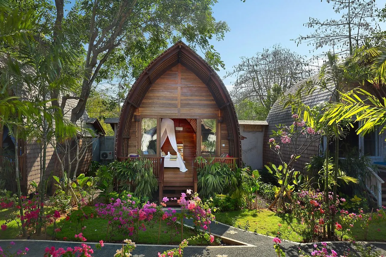 *** Holiday park Uluwatu Lumbung Cottages Indonesia